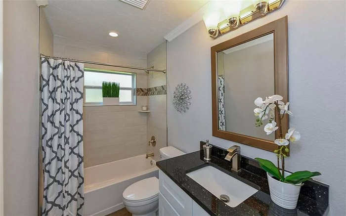 Sarasota Real Estate Staging - Bathroom Staging
